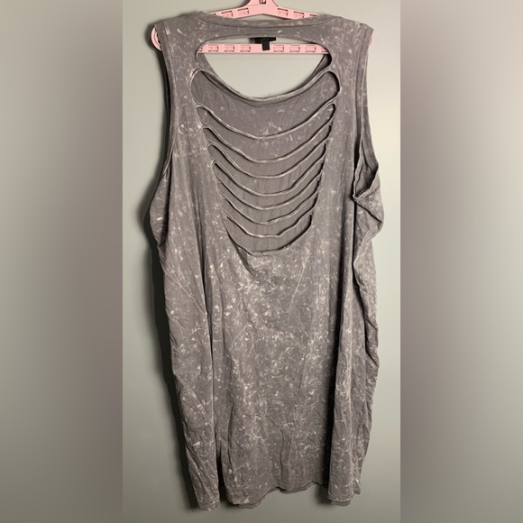 Torrid LoveSick Slashed Back Dress - Cotton Summer‎ Skull Grey Wash - Picture 7 of 12